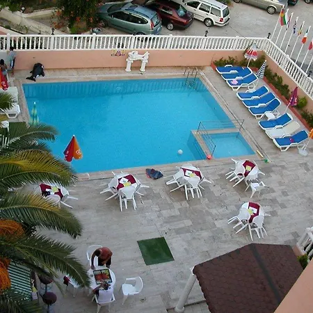 فندق Grand Nett Beach Otel 2*
